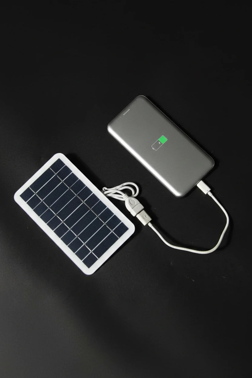 ポータブルソーラー充電器